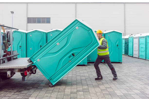 Best Portable bathroom rental  in Breckenridge, MI