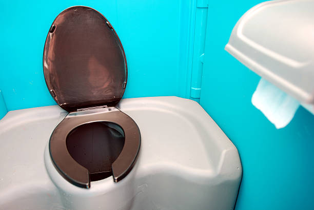 Best Construction site porta potty rental  in Breckenridge, MI